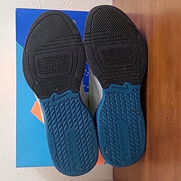 Nike Air Max Alpha Trainer 5 Platinum Volt Pink Mens Trainers DM0829-005 Size 11 - Picture 8 of 17